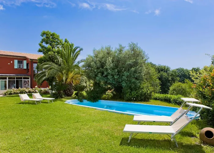 Borgo Rosso Country House B&B Sirolo